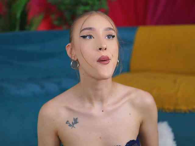 MaryJWatson webcam