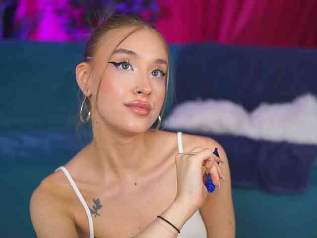 MaryJWatson webcam