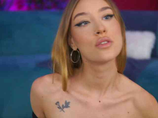 MaryJWatson webcam