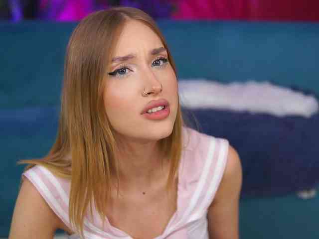 MaryJWatson webcam