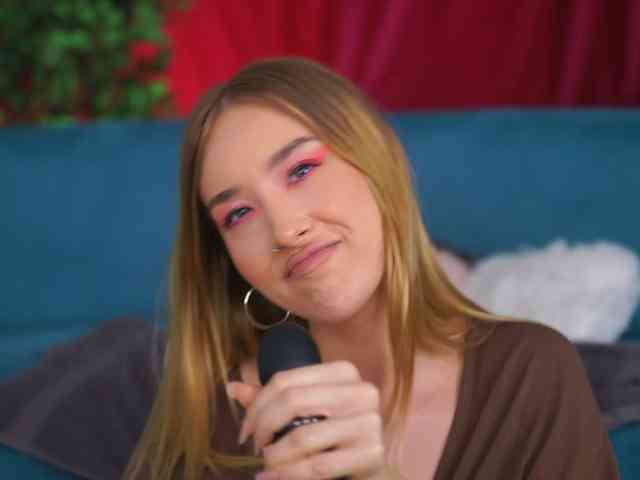 MaryJWatson webcam