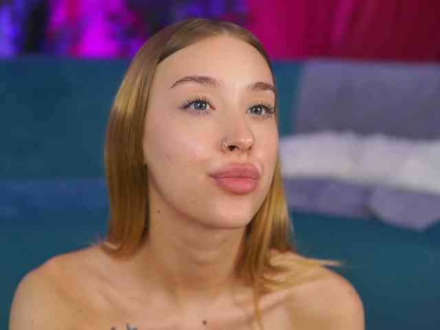 MaryJWatson webcam