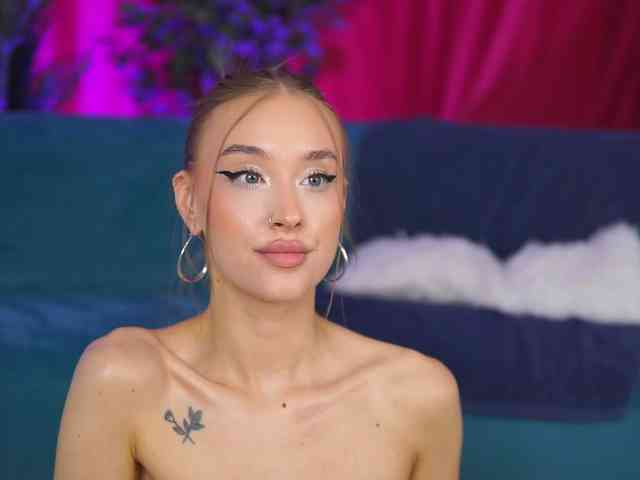 MaryJWatson webcam