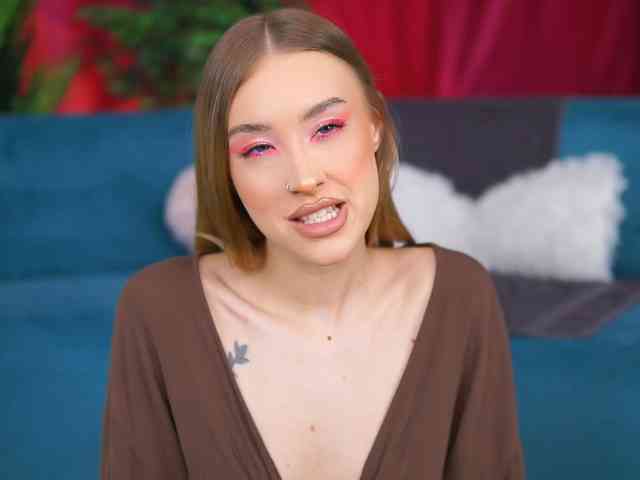MaryJWatson webcam