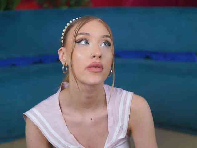 MaryJWatson webcam
