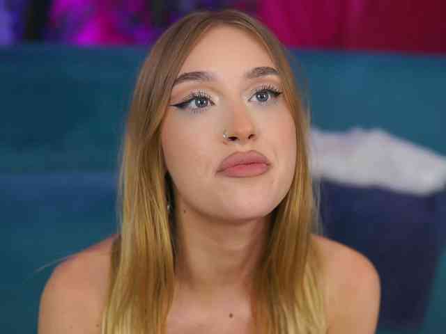 MaryJWatson webcam