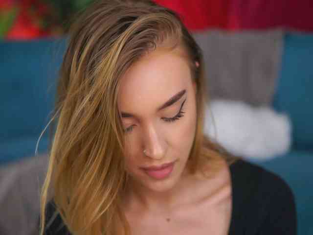 MaryJWatson webcam