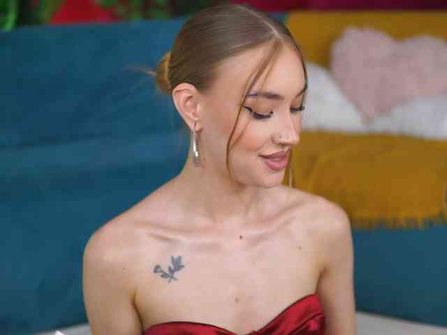 MaryJWatson webcam