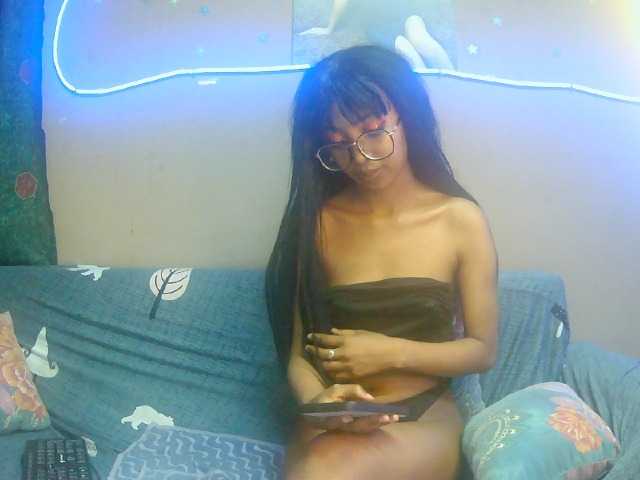 Marinahgrey's BongaCams show and profile