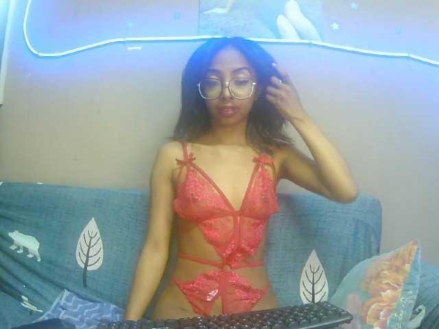 Marinahgrey's BongaCams show and profile