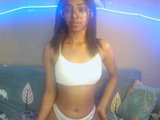 Marinahgrey's BongaCams show and profile