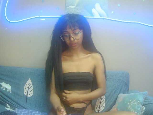 Marinahgrey's BongaCams show and profile