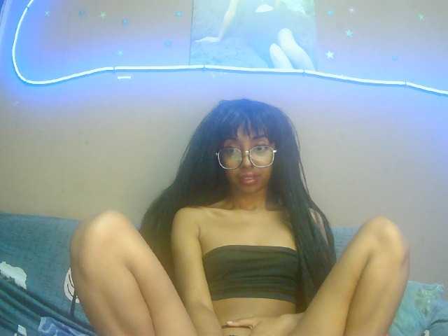 Marinahgrey's BongaCams show and profile