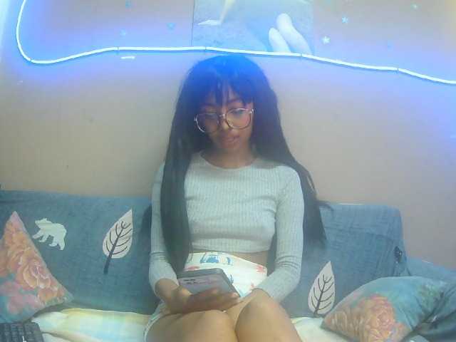 Marinahgrey — Hi guys, welcome to my room, see my menu and let's play my baby