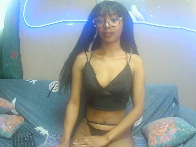 Marinahgrey's BongaCams show and profile