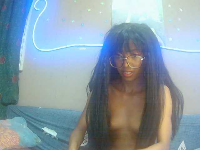 Marinahgrey's BongaCams show and profile