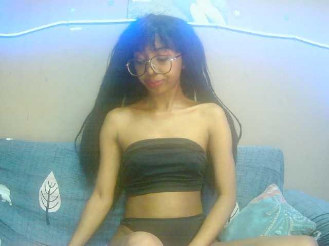 Marinahgrey's BongaCams show and profile