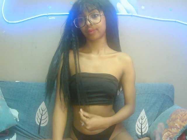 Marinahgrey's BongaCams show and profile