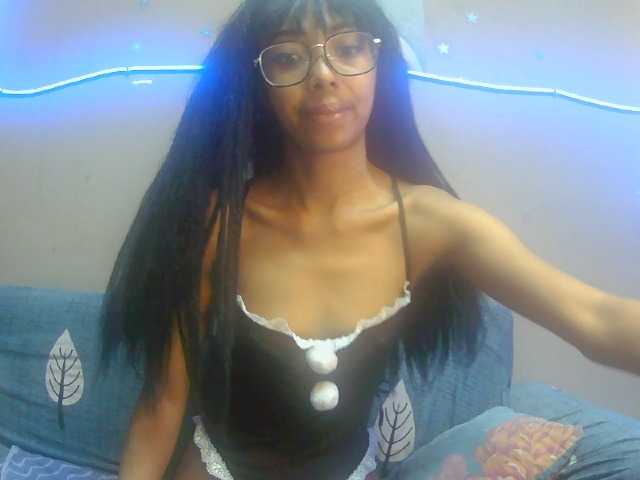 Marinahgrey's BongaCams show and profile