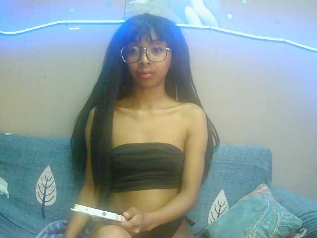 Marinahgrey's BongaCams show and profile