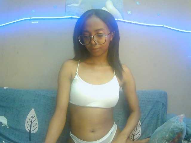 Marinahgrey's BongaCams show and profile
