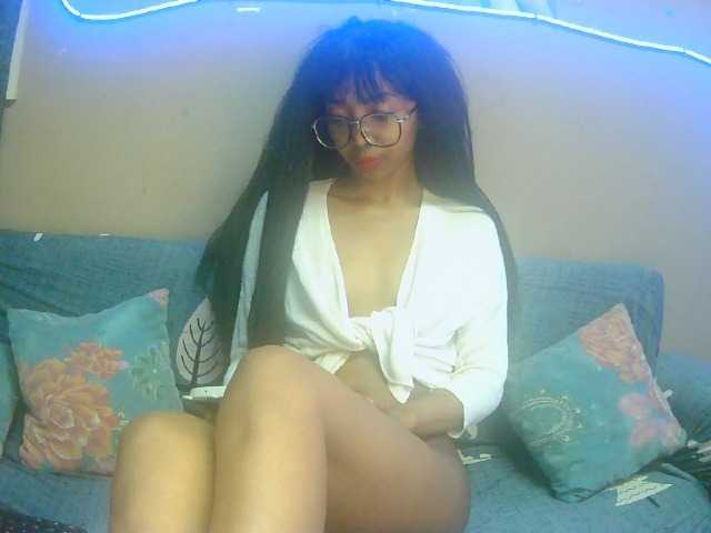 Marinahgrey live cam profile