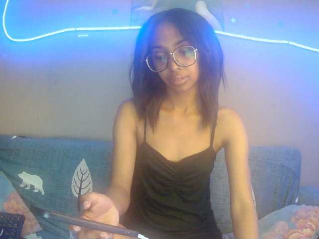 Marinahgrey's BongaCams show and profile