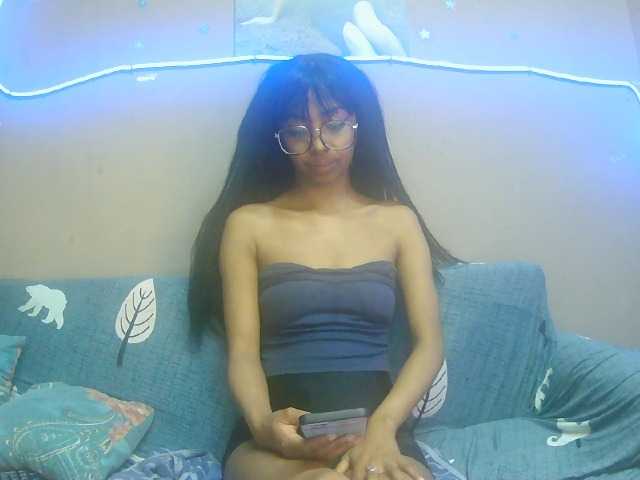 Marinahgrey's BongaCams show and profile