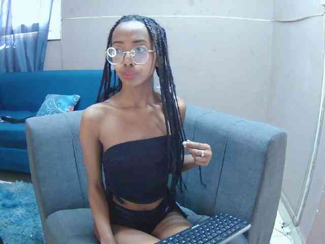 Marinahgrey webcam