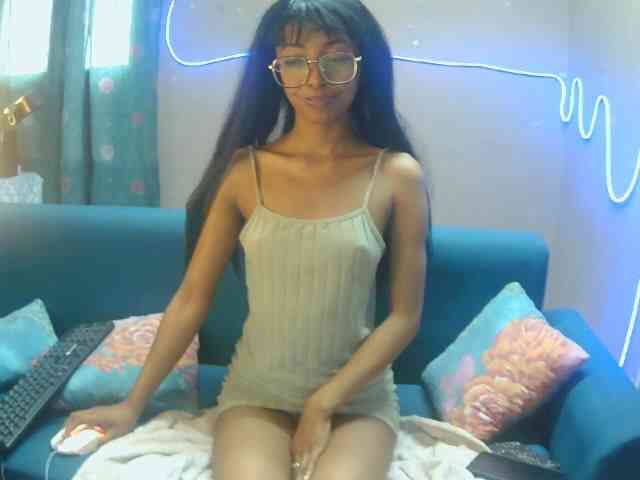 Marinahgrey webcam