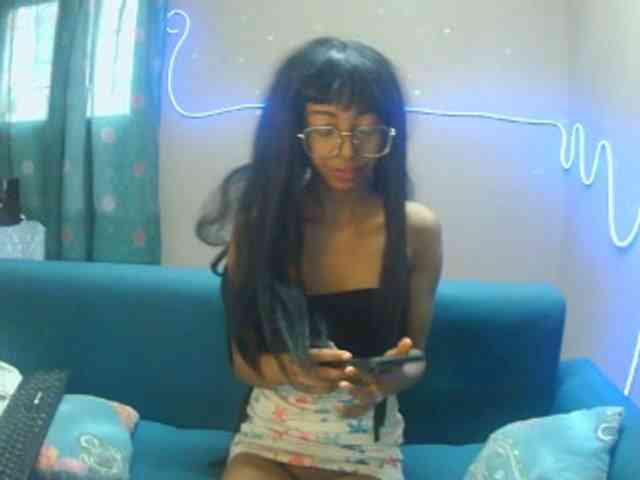 Marinahgrey webcam