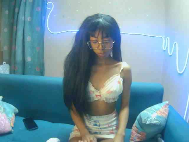 Marinahgrey webcam