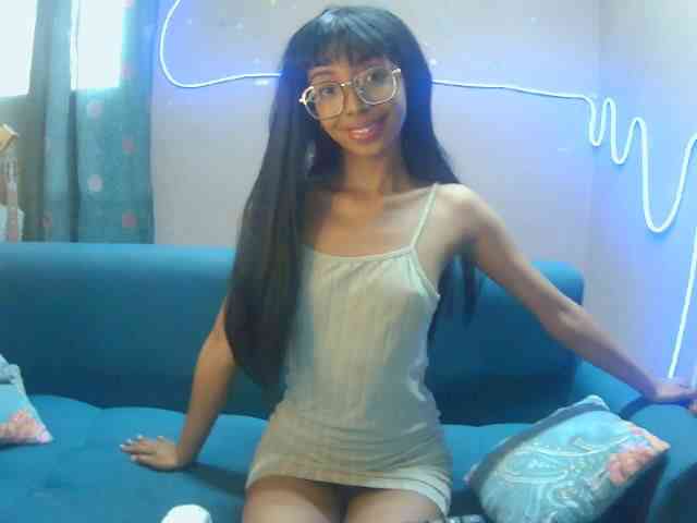 Marinahgrey webcam