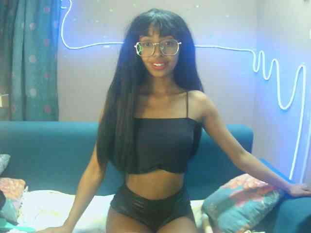 Marinahgrey webcam