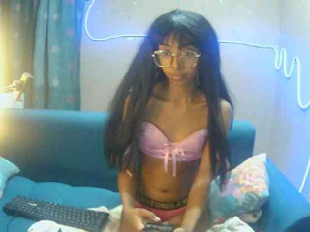 Marinahgrey webcam