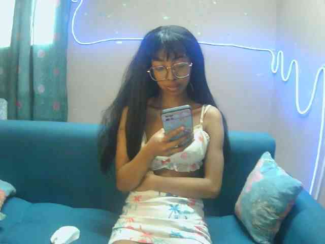 Marinahgrey webcam
