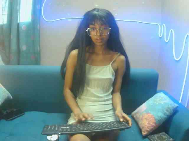 Marinahgrey webcam