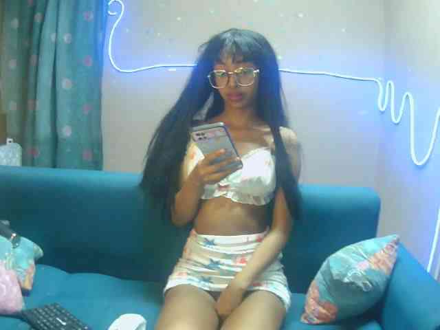 Marinahgrey webcam