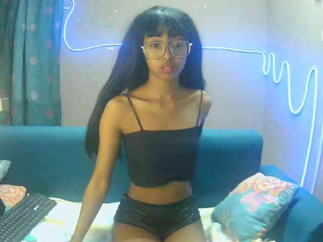 Marinahgrey webcam