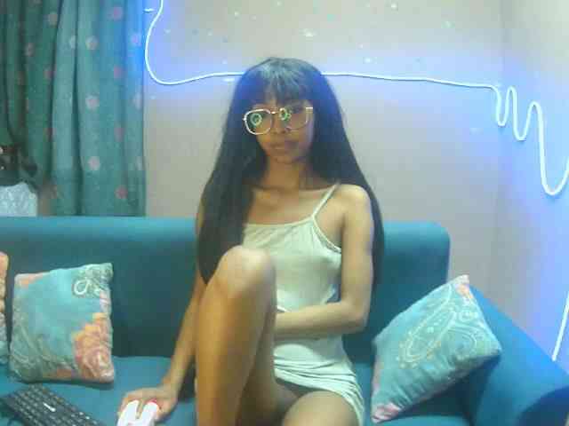 Marinahgrey webcam
