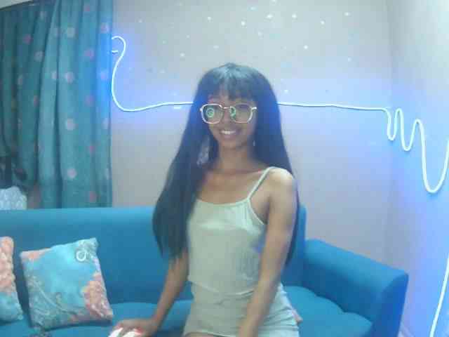 Marinahgrey webcam