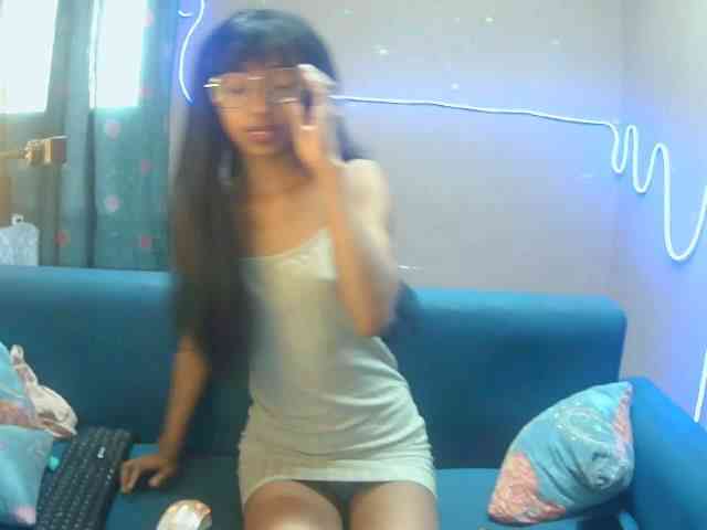 Marinahgrey webcam