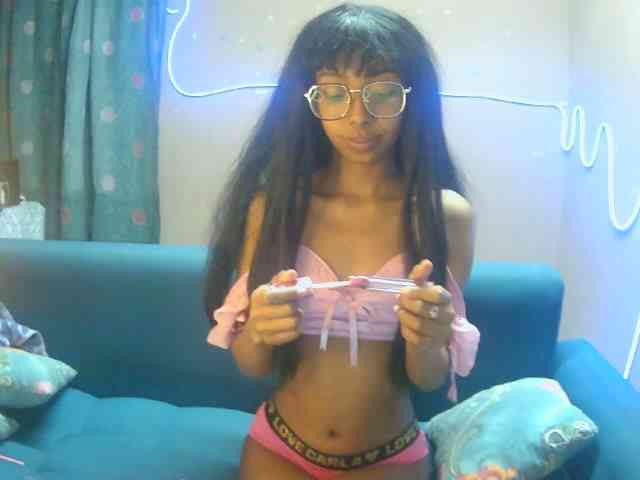 Marinahgrey webcam