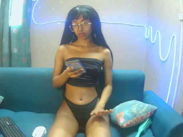 Marinahgrey webcam