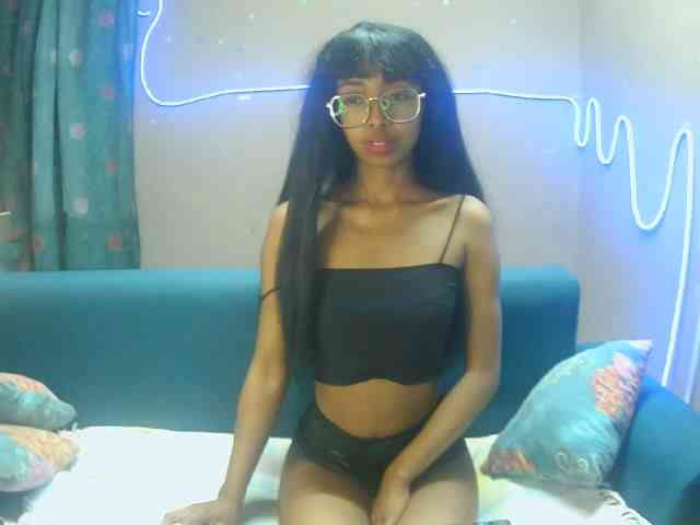 Marinahgrey webcam
