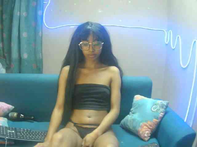 Marinahgrey webcam
