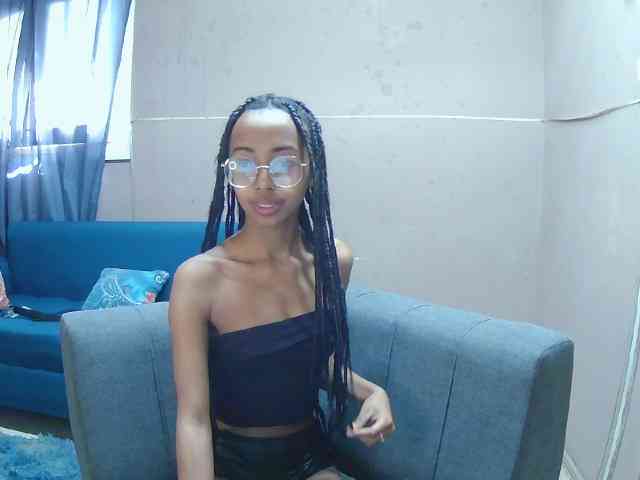 Marinahgrey webcam
