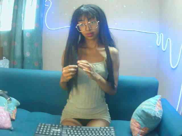 Marinahgrey webcam