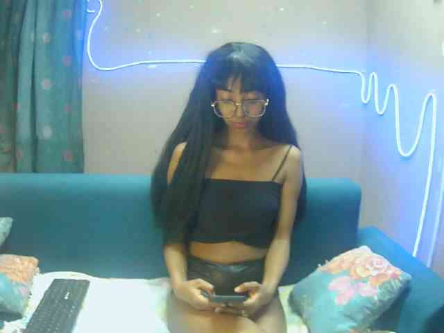 Marinahgrey webcam