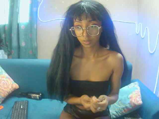 Marinahgrey webcam